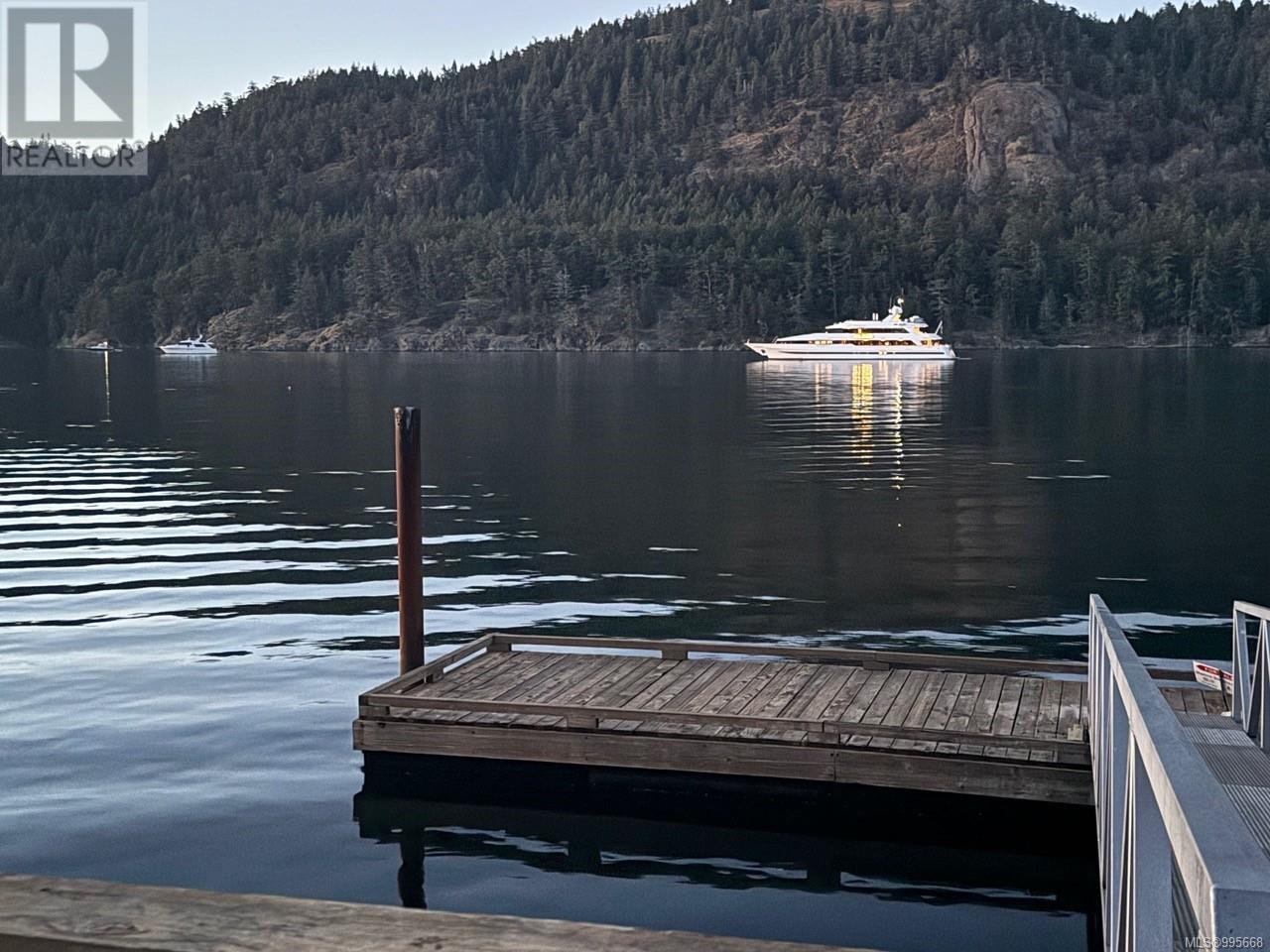  6903 Shark Place, Pender Island
