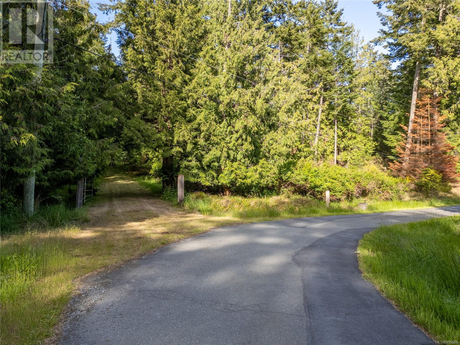  6903 Shark Place, Pender Island