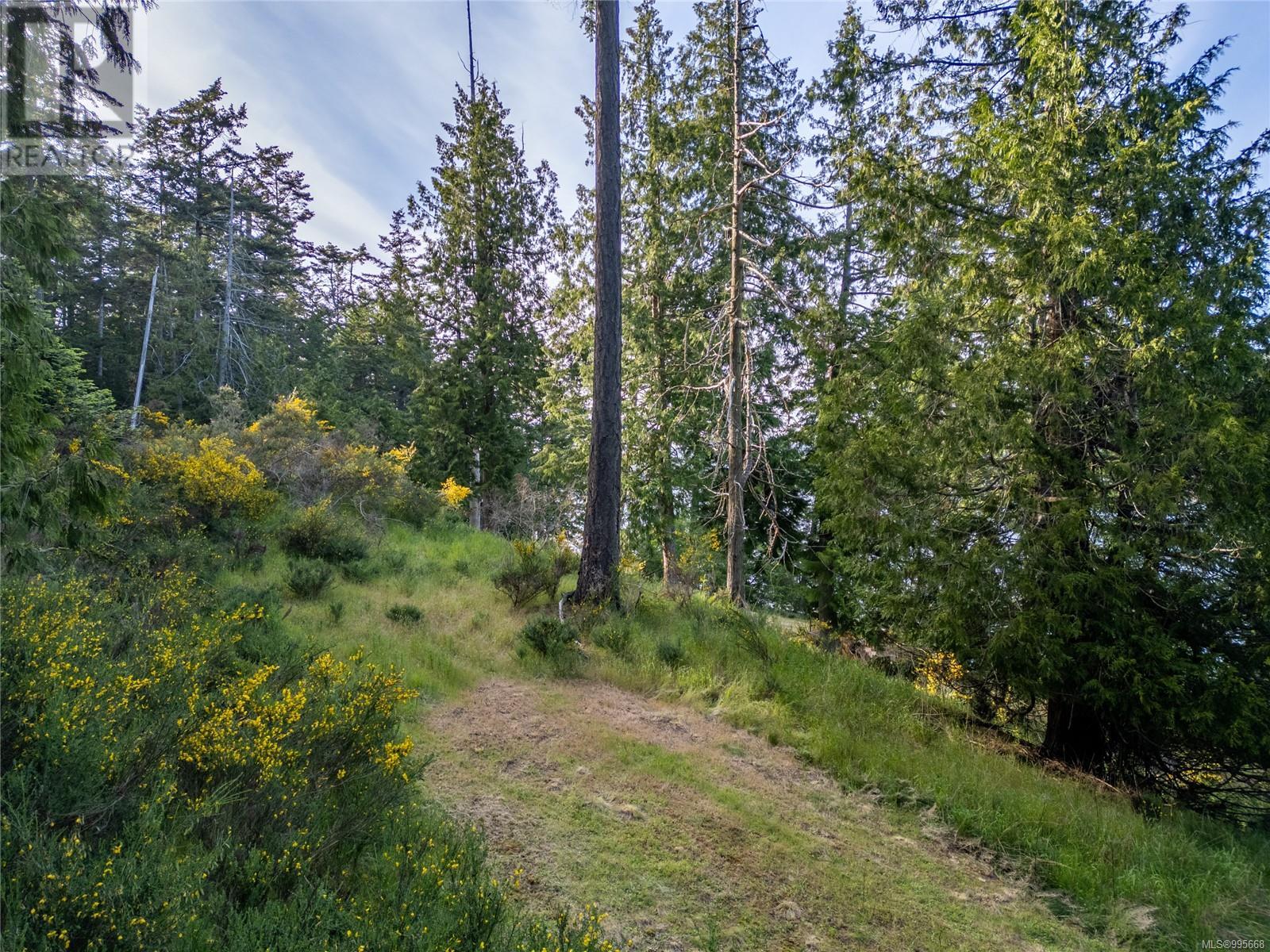 6903 Shark Place, Pender Island