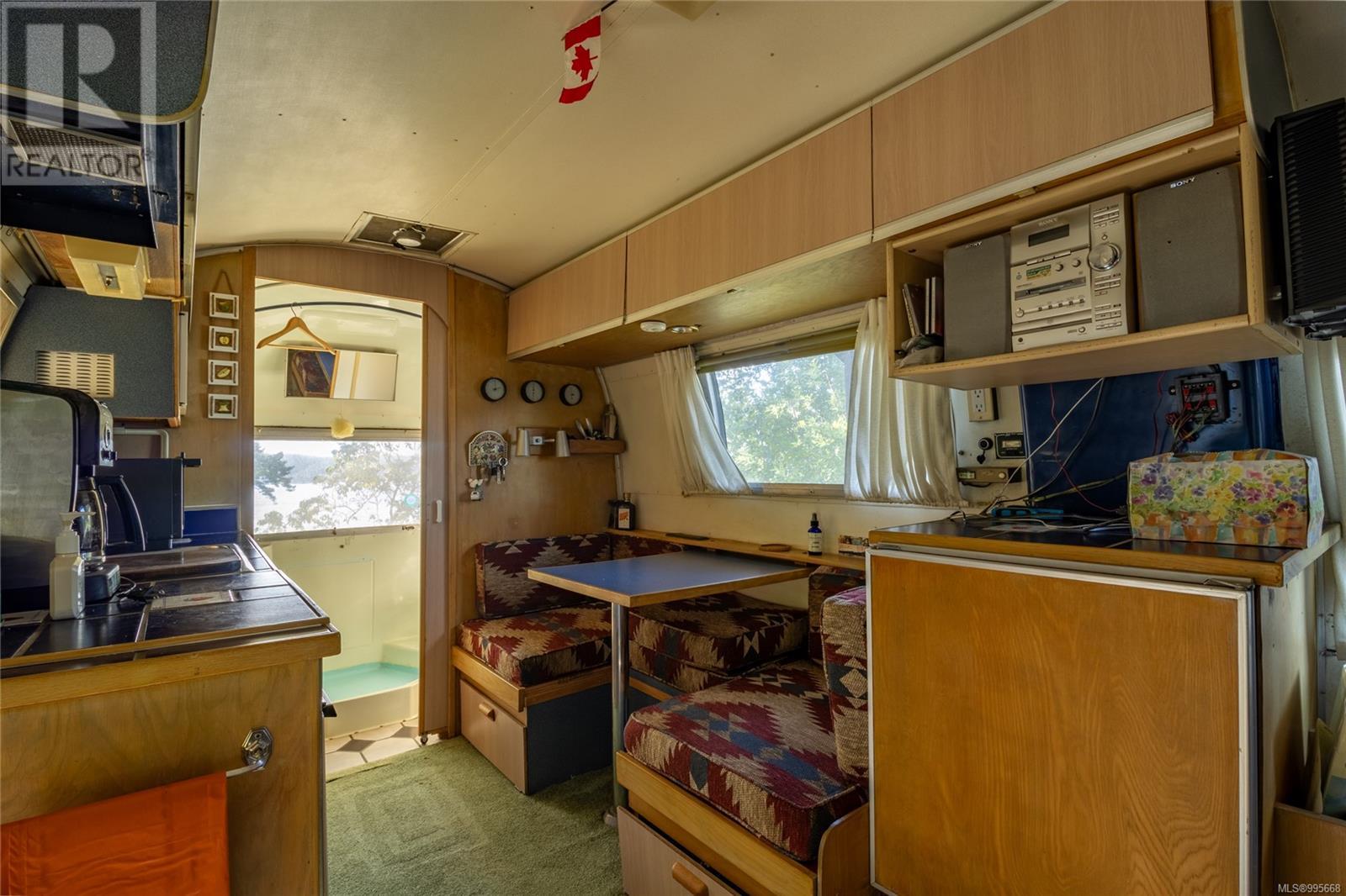  6903 Shark Place, Pender Island