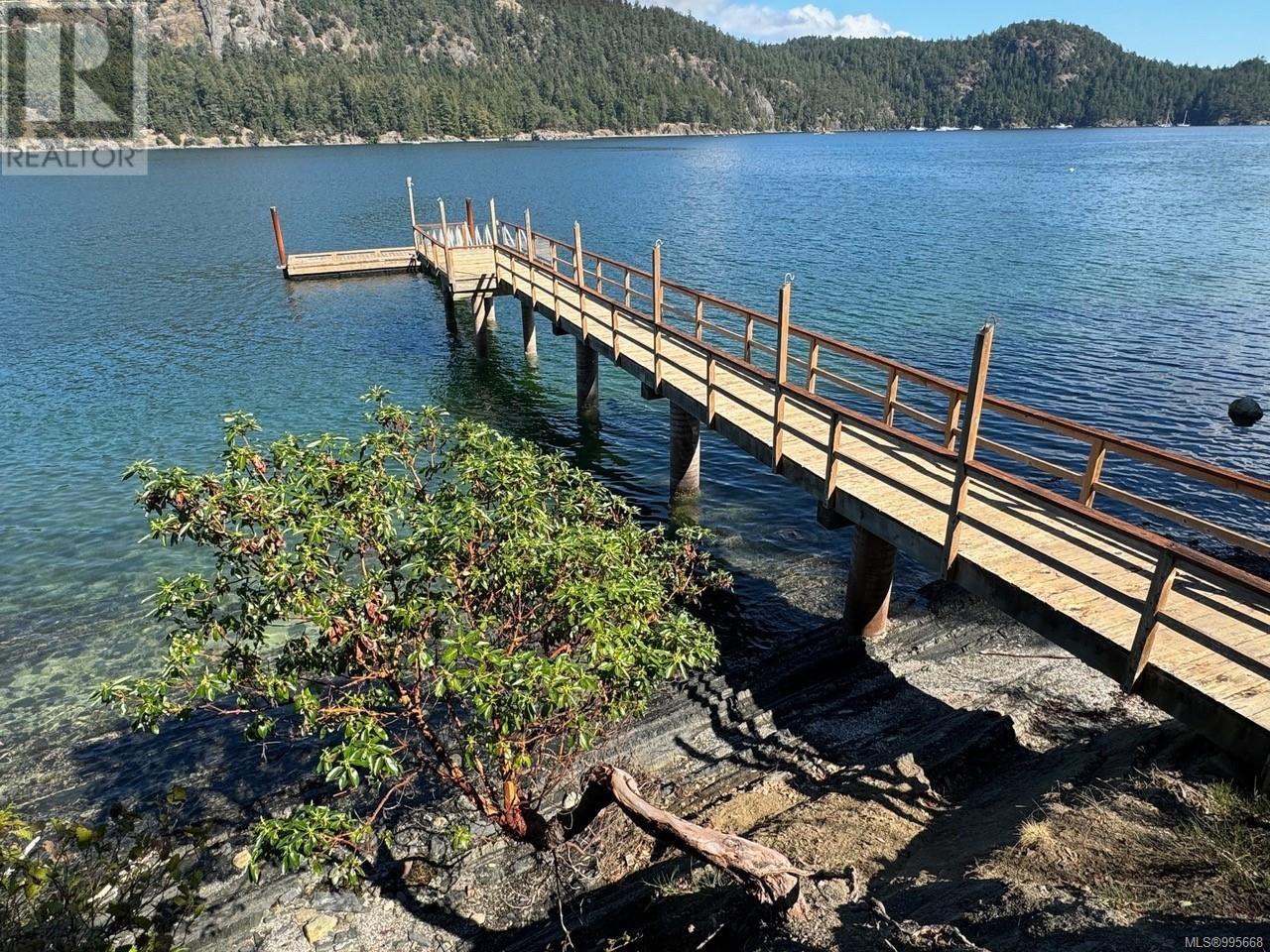  6903 Shark Place, Pender Island