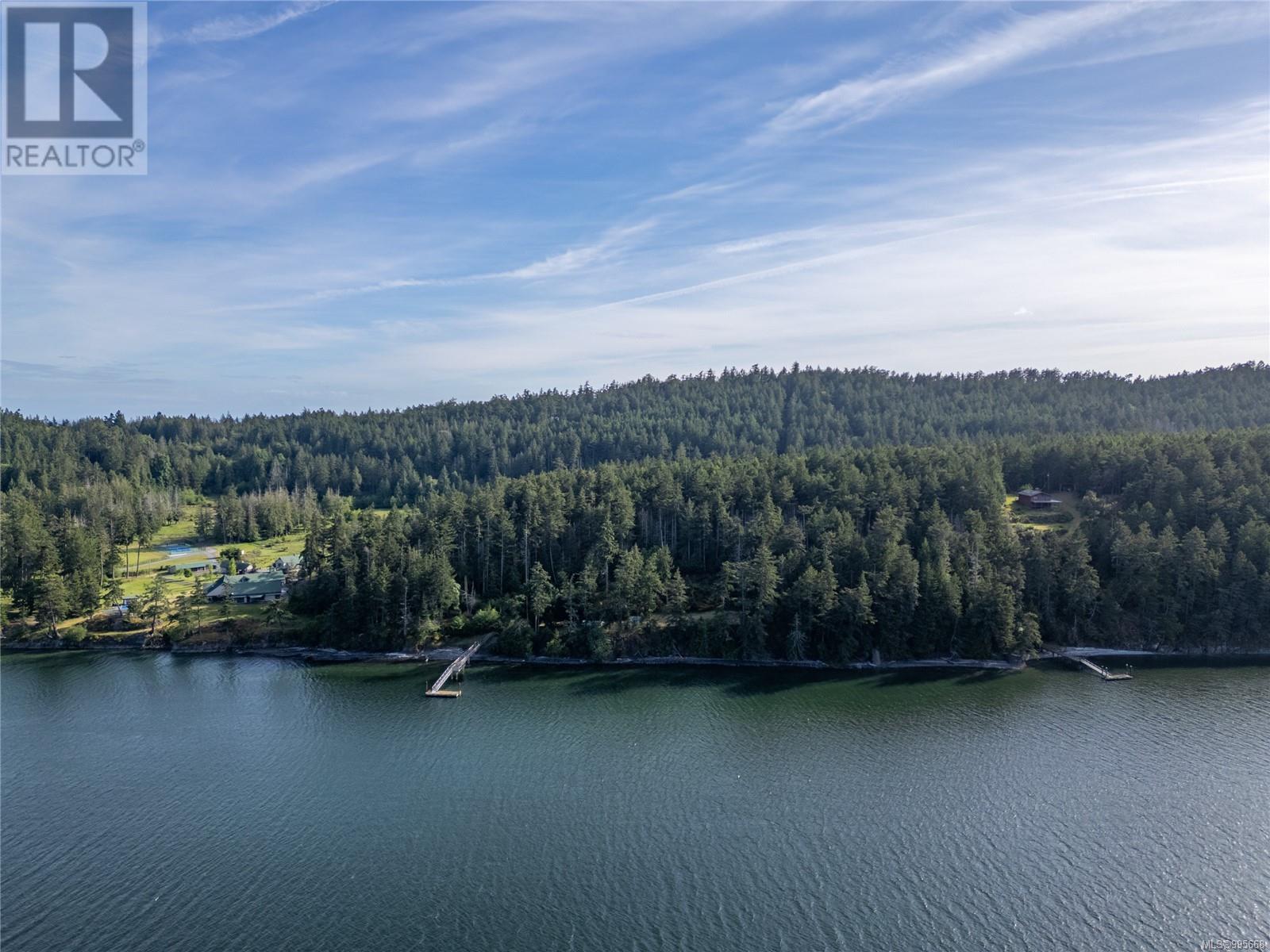  6903 Shark Place, Pender Island