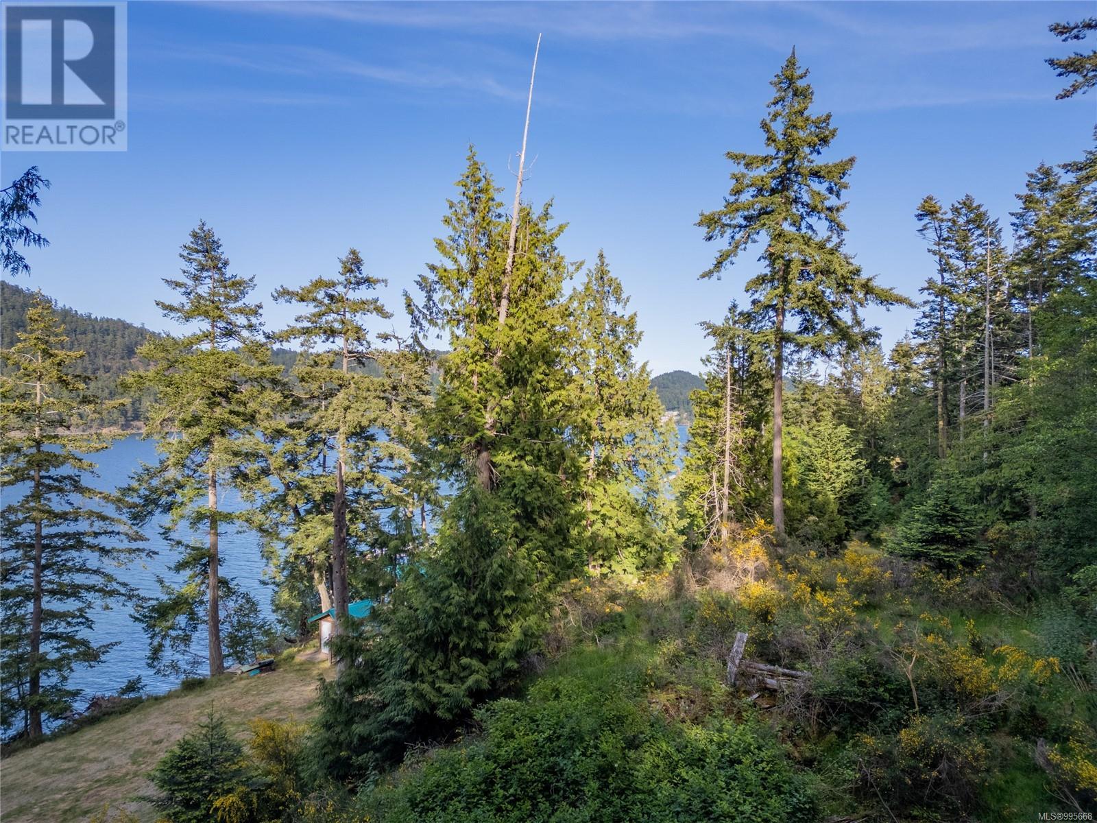  6903 Shark Place, Pender Island