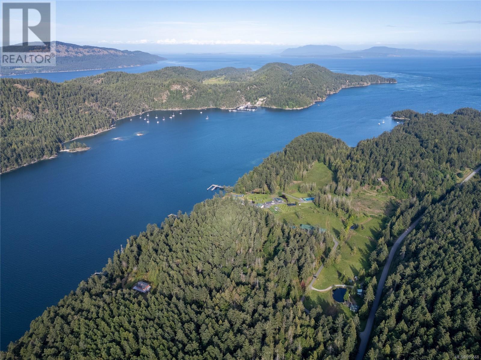  6903 Shark Place, Pender Island