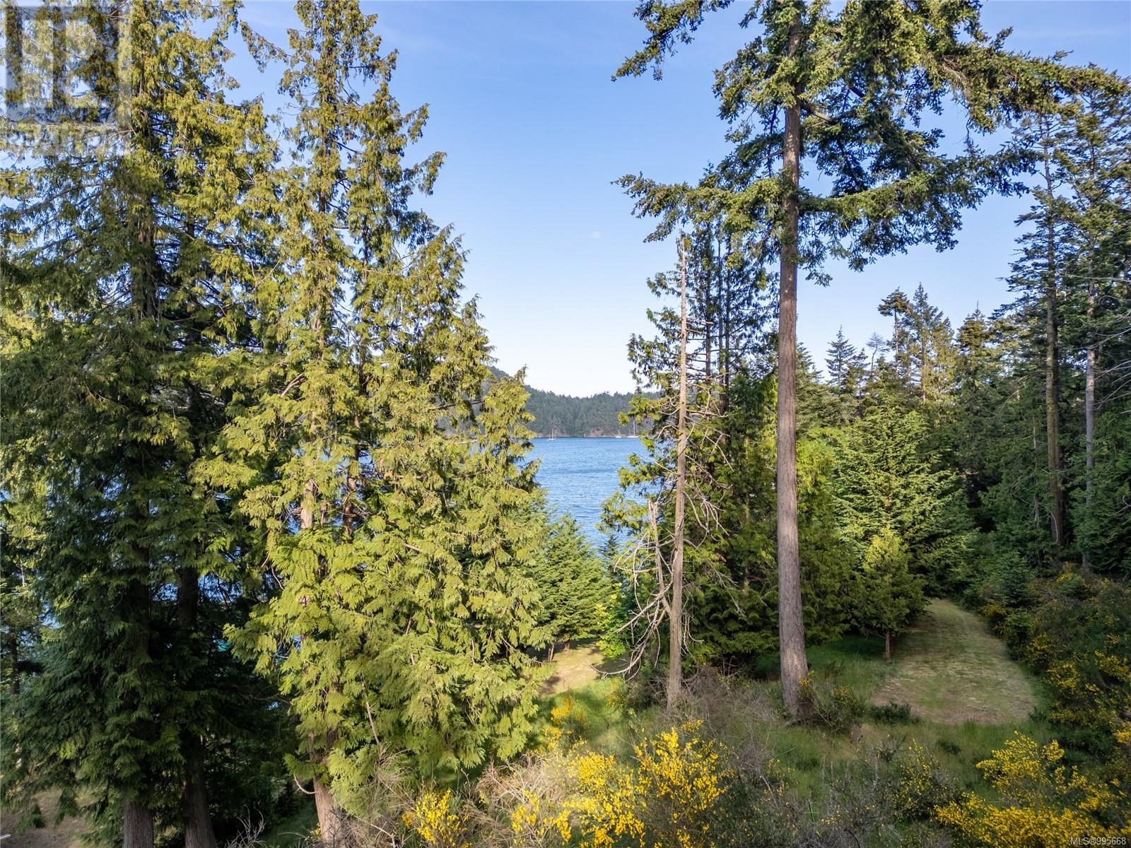  6903 Shark Place, Pender Island