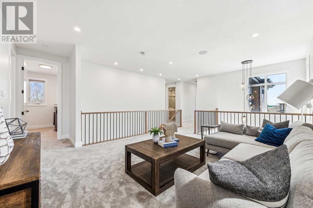 Single Family House for Sale in  Discovery Place SW Discovery Ridge Calgary 