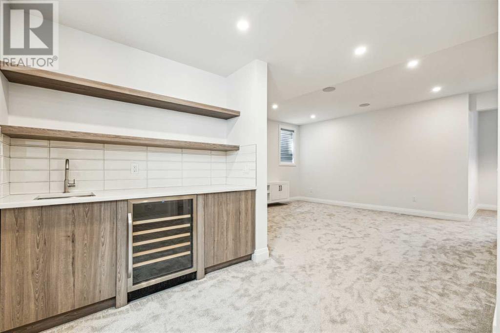 Single Family House for Sale in  Discovery Place SW Discovery Ridge Calgary 