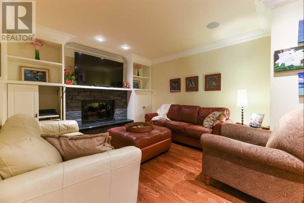 Single Family House for Sale in  Livingstone Drive SW Lakeview Calgary 