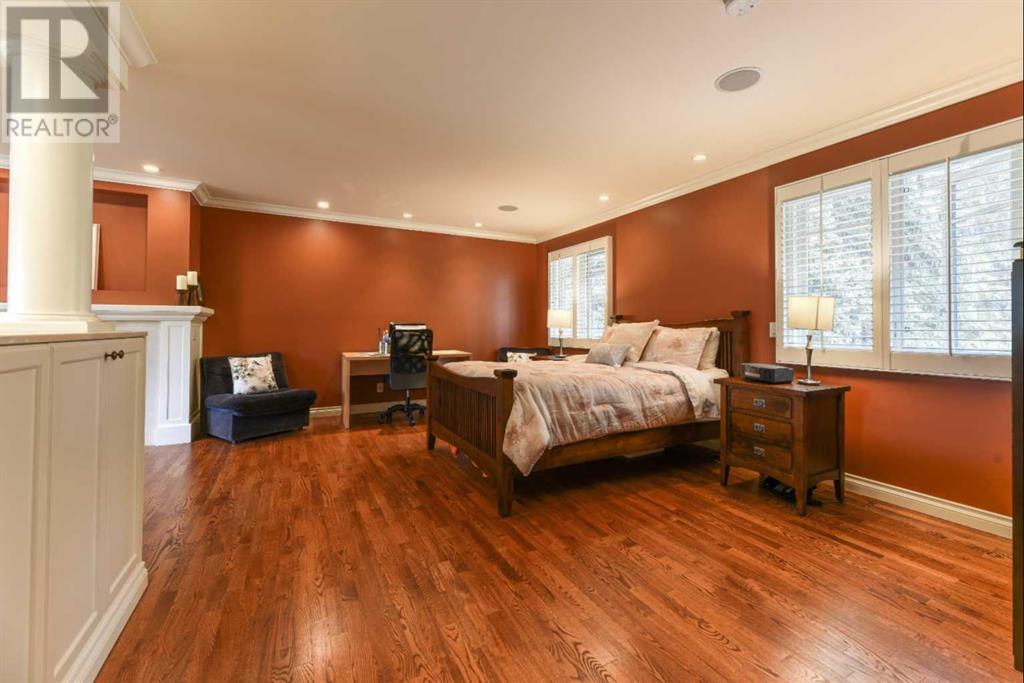 Single Family House for Sale in  Livingstone Drive SW Lakeview Calgary 