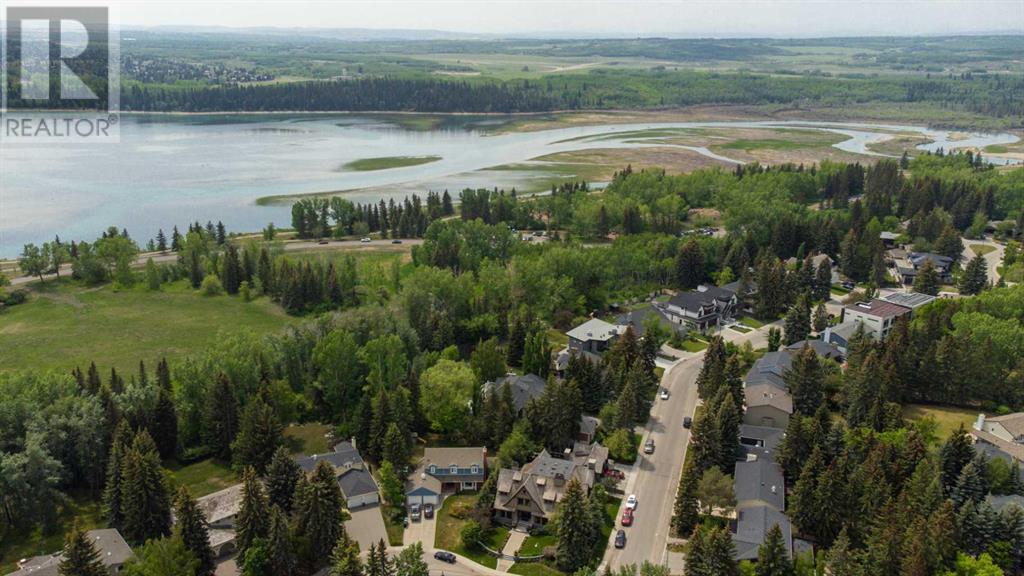 Single Family House for Sale in  Livingstone Drive SW Lakeview Calgary 