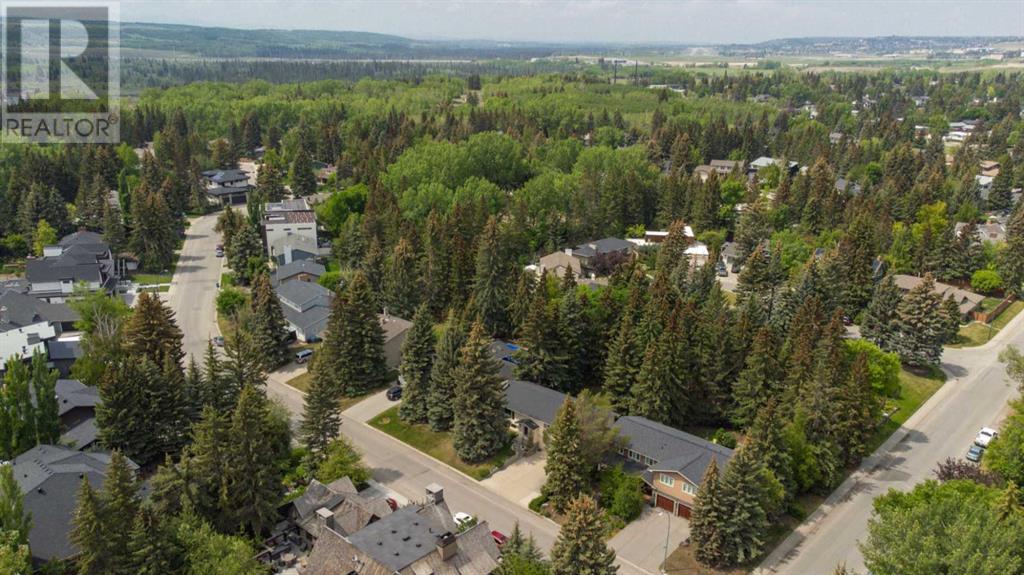 Single Family House for Sale in  Livingstone Drive SW Lakeview Calgary 