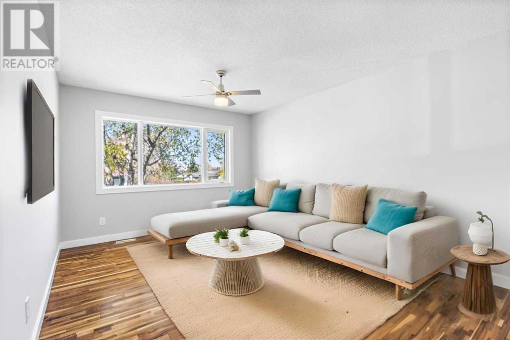 Single Family House Bungalow for Sale in  Van Horne Crescent NE Vista Heights Calgary 