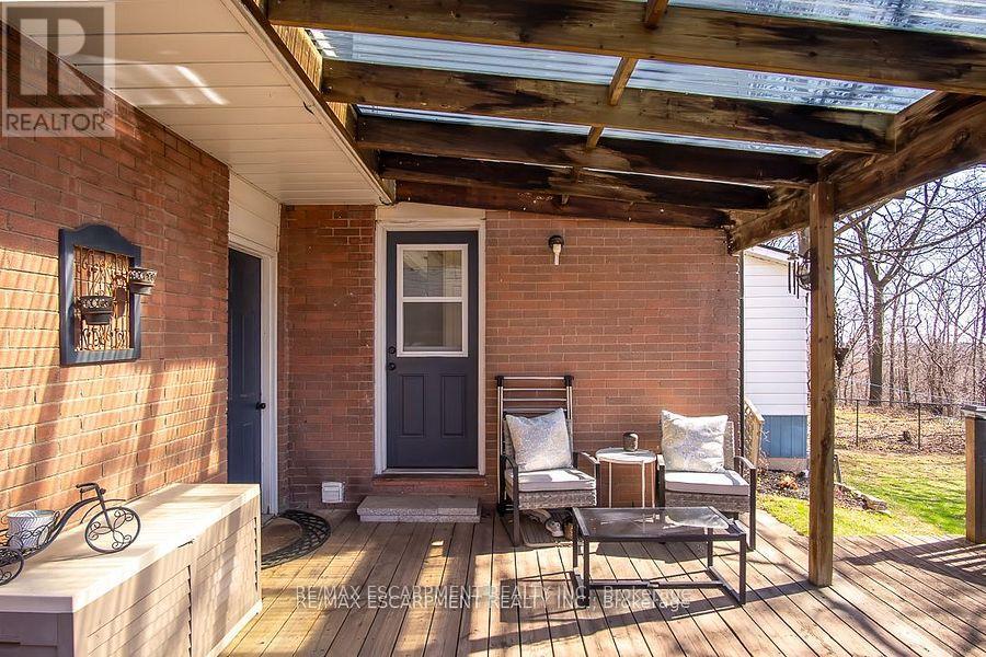 Photo 44 of 516 Falgarwood Drive, Oakville ON