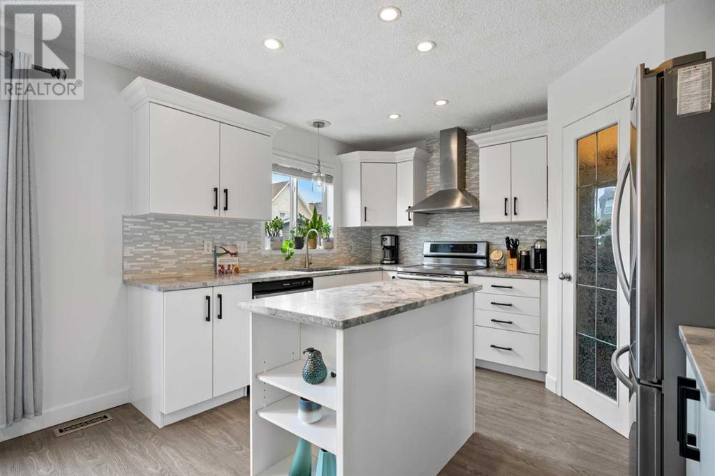 Single Family House for Sale in  Prestwick Boulevard SE McKenzie Towne Calgary 