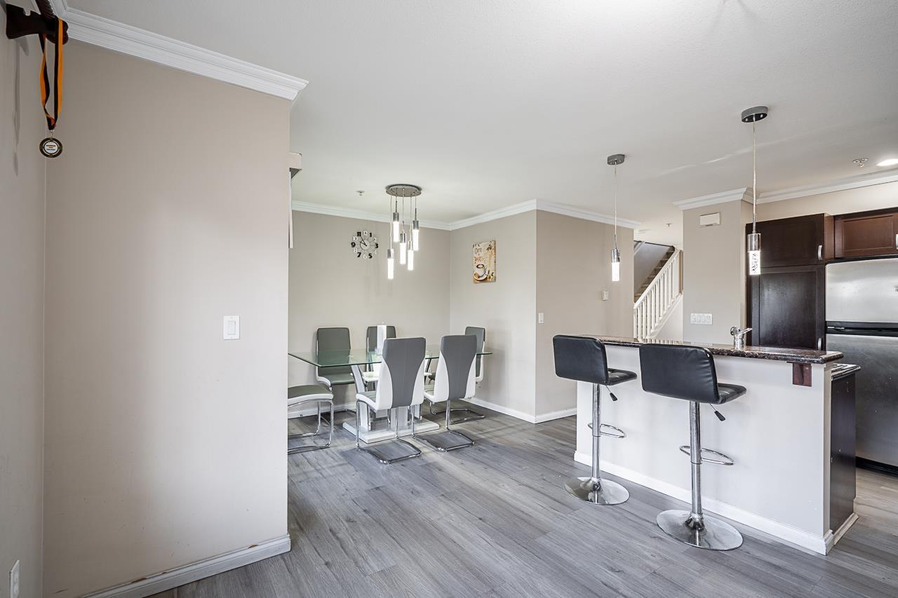 Photo 15 of 27 12040 68 Avenue, Surrey BC