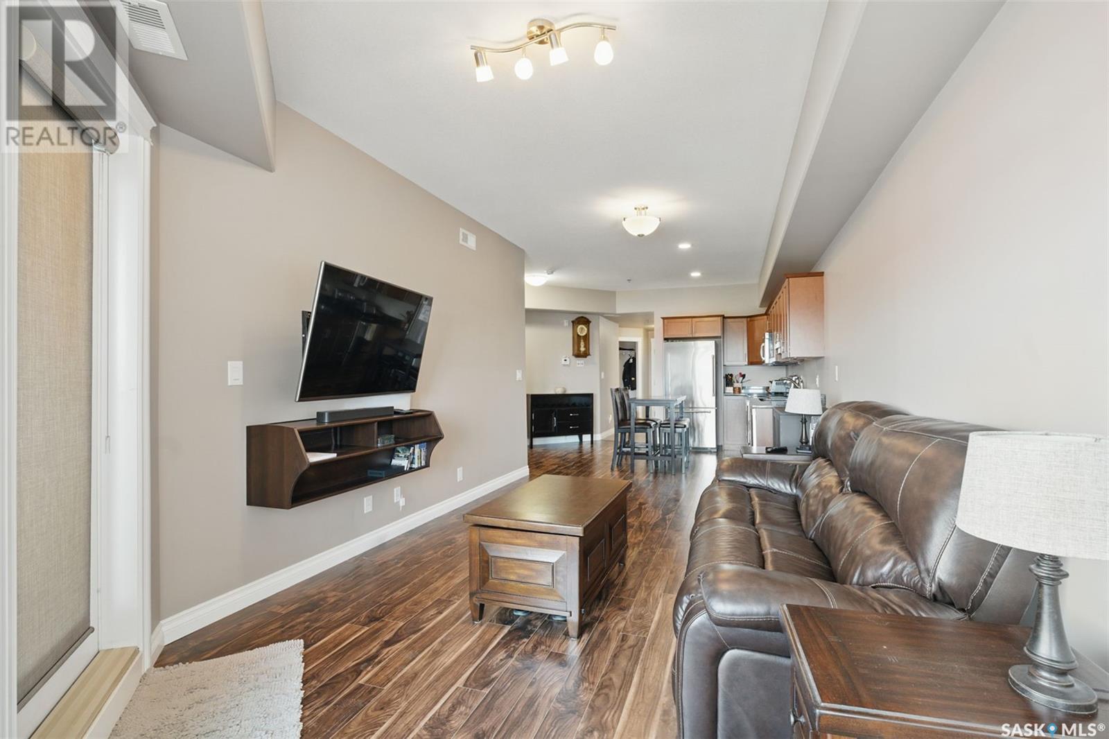 Photo 15 of 305 412 Willowgrove Square, Saskatoon SK