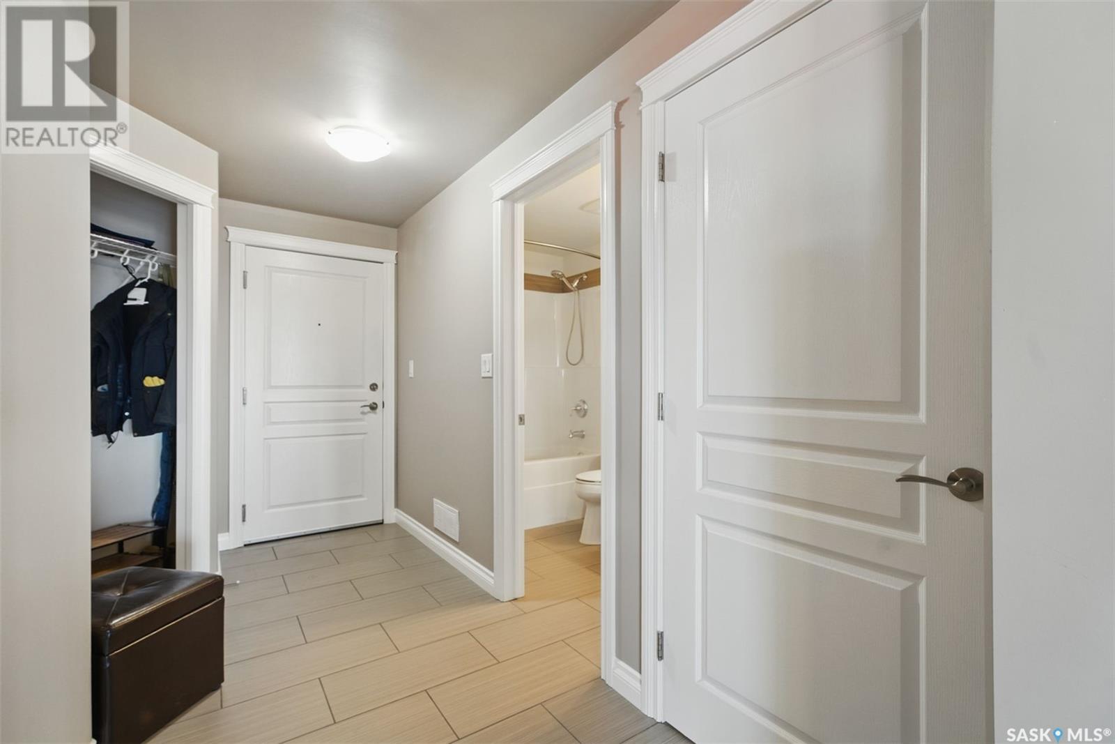 Photo 19 of 305 412 Willowgrove Square, Saskatoon SK