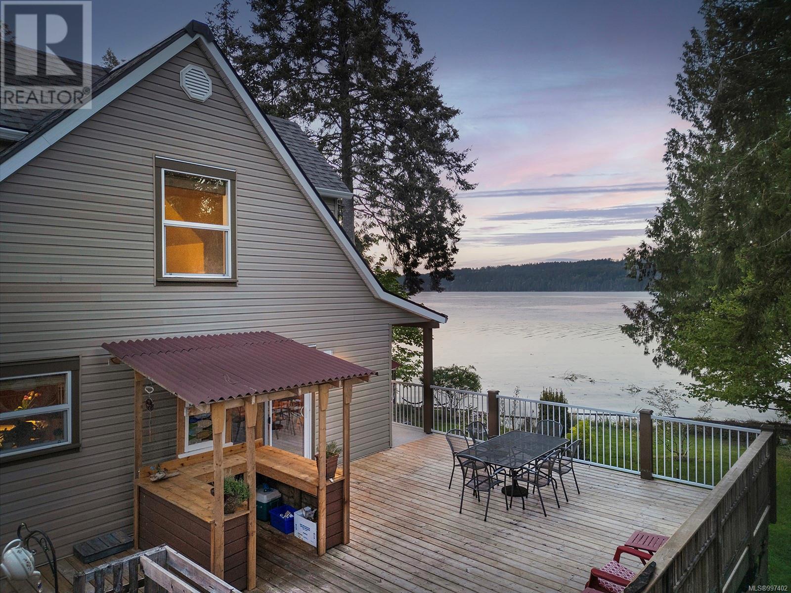 Photo 86 of 7820 Ships Point Rd, Fanny Bay BC