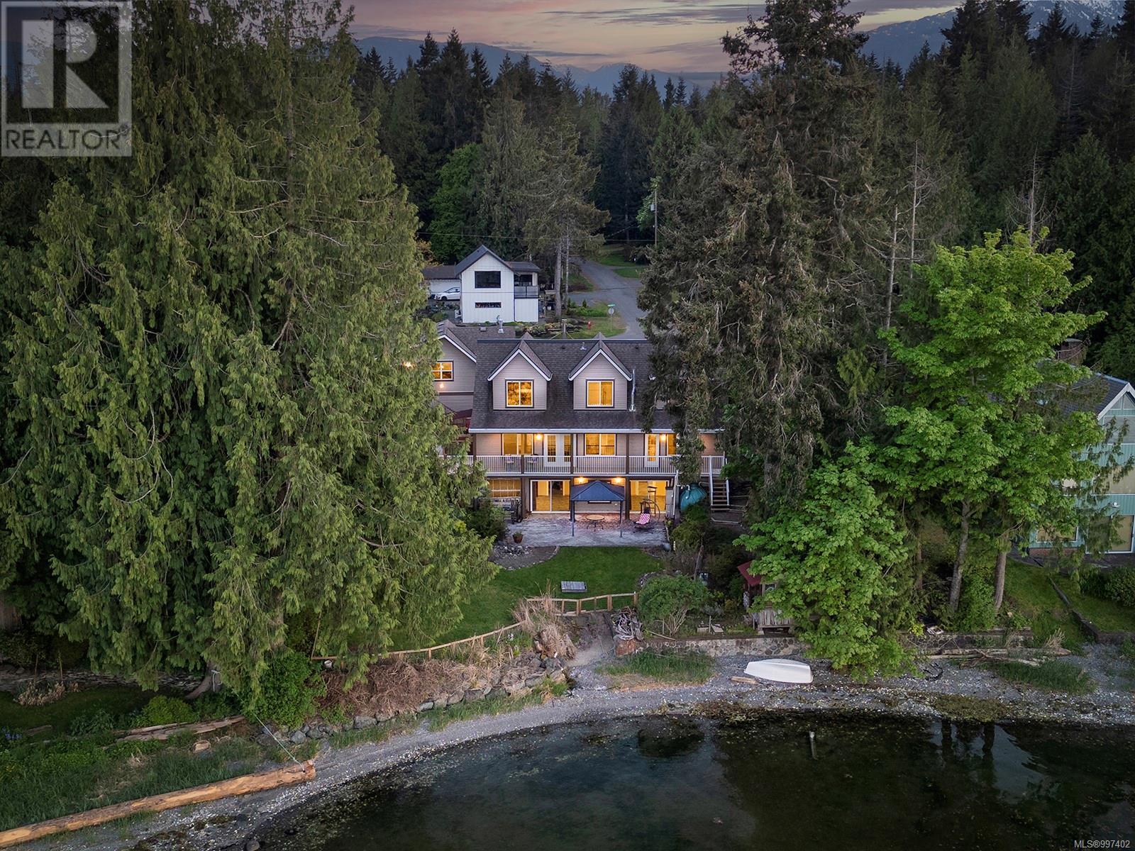 Photo 83 of 7820 Ships Point Rd, Fanny Bay BC