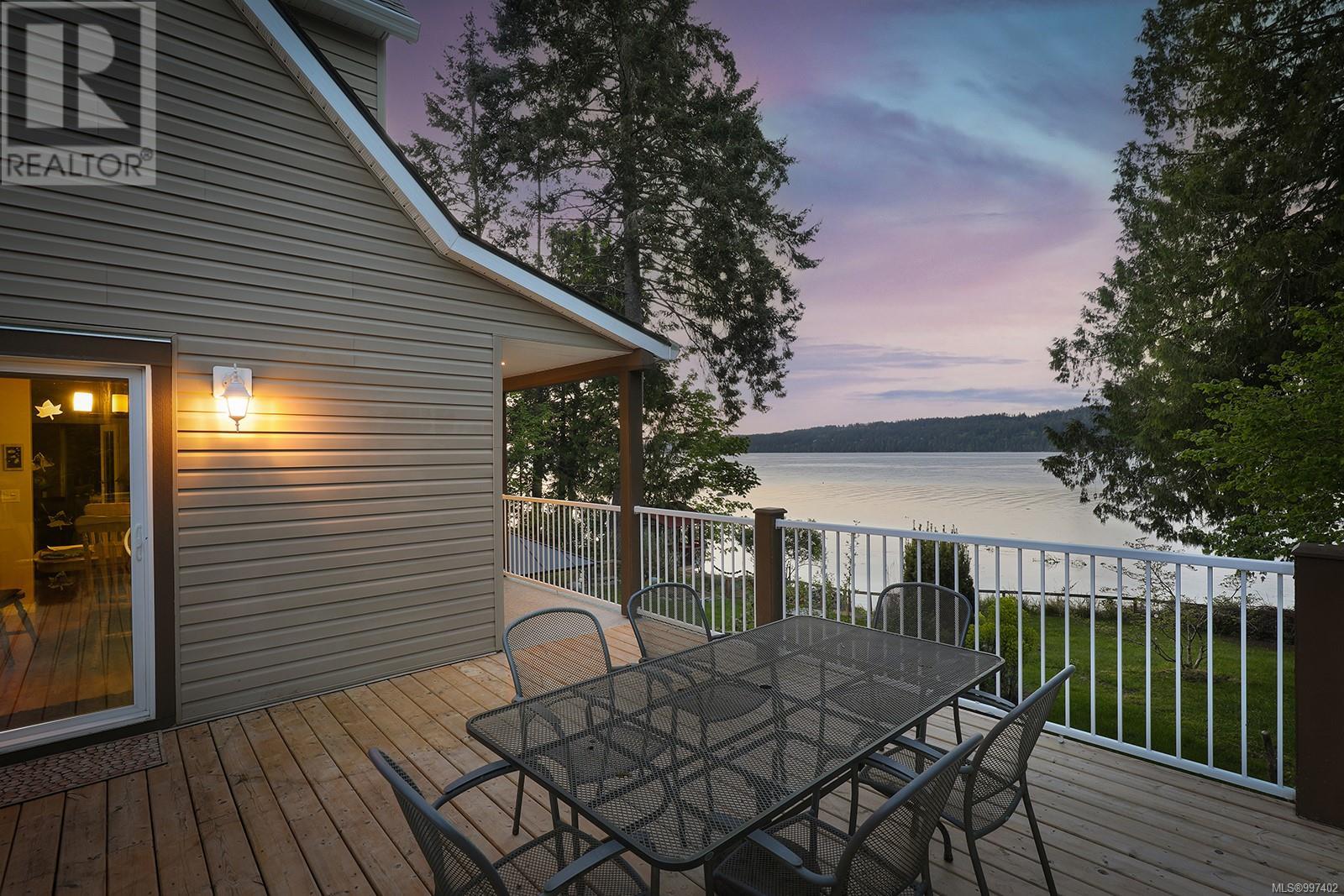 Photo 88 of 7820 Ships Point Rd, Fanny Bay BC