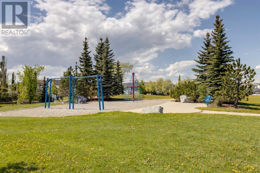 Single Family House 4 Level for Sale in  Citadel Mesa Close NW Citadel Calgary 