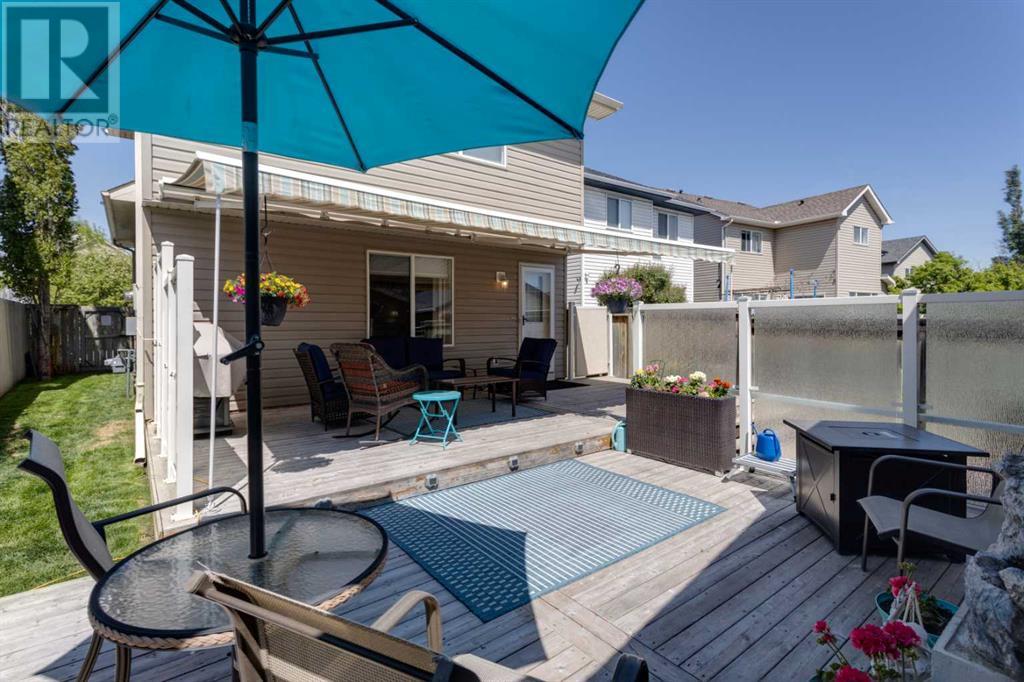 Single Family House 4 Level for Sale in  Citadel Mesa Close NW Citadel Calgary 