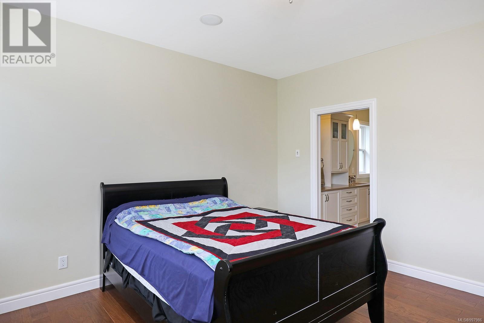 Photo 22 of 2278 Idiens Way, Courtenay BC