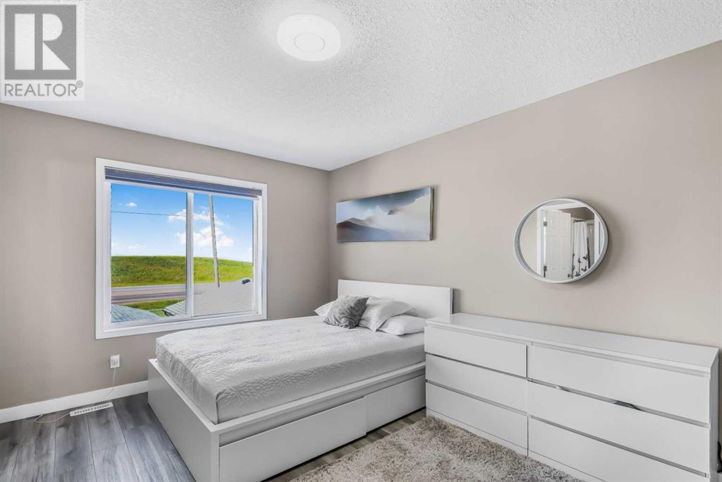 Single Family House for Sale in  Saddlebrook Place NE Saddle Ridge Calgary 