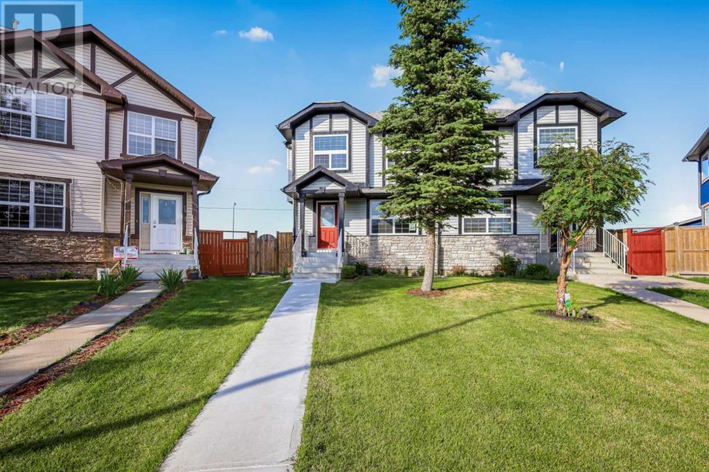 Single Family House for Sale in  Saddlebrook Place NE Saddle Ridge Calgary 