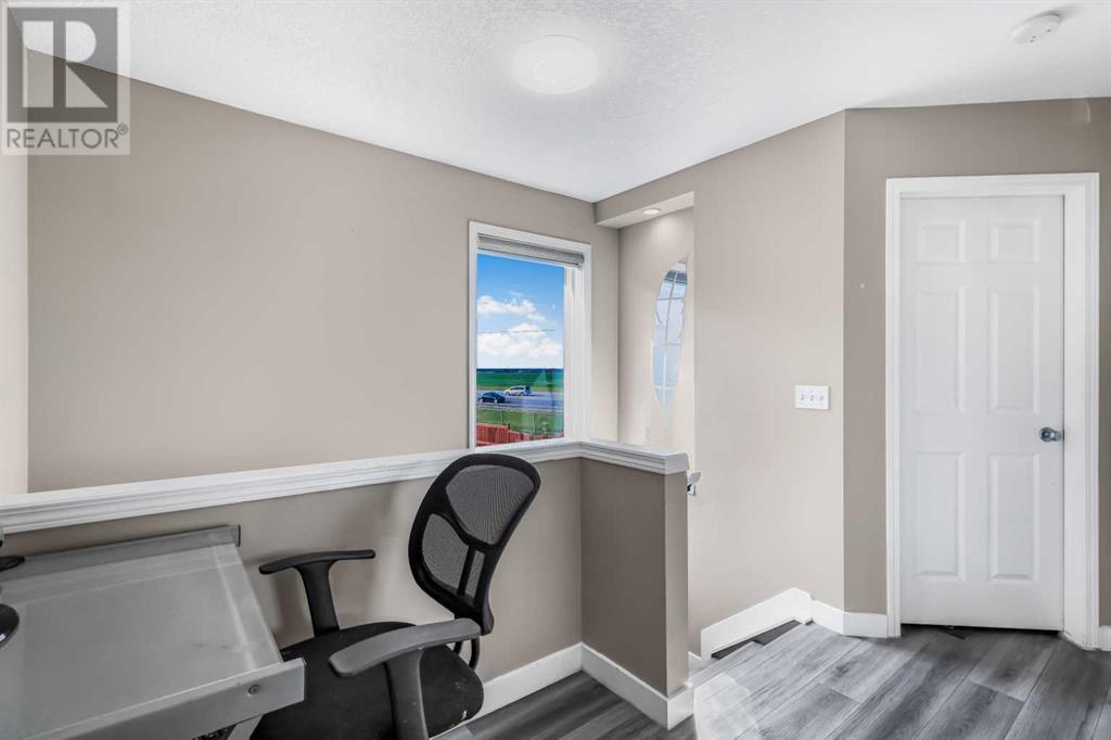 Single Family House for Sale in  Saddlebrook Place NE Saddle Ridge Calgary 