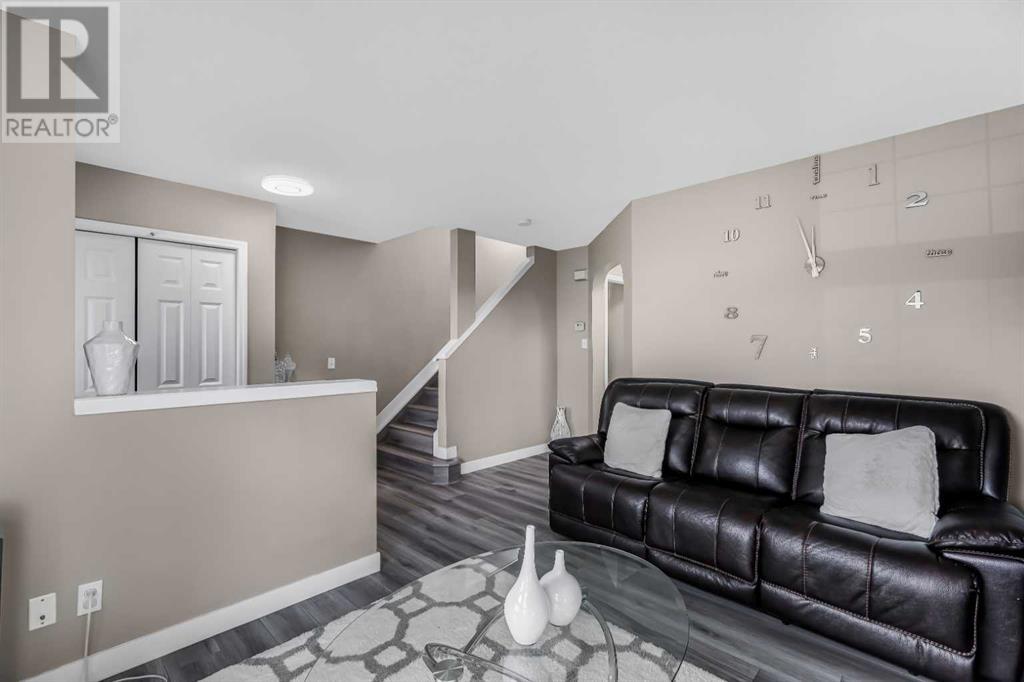 Single Family House for Sale in  Saddlebrook Place NE Saddle Ridge Calgary 