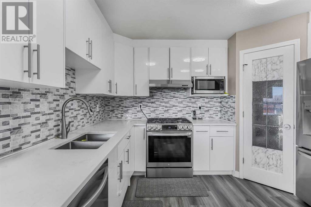 Single Family House for Sale in  Saddlebrook Place NE Saddle Ridge Calgary 