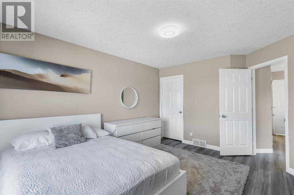 Single Family House for Sale in  Saddlebrook Place NE Saddle Ridge Calgary 