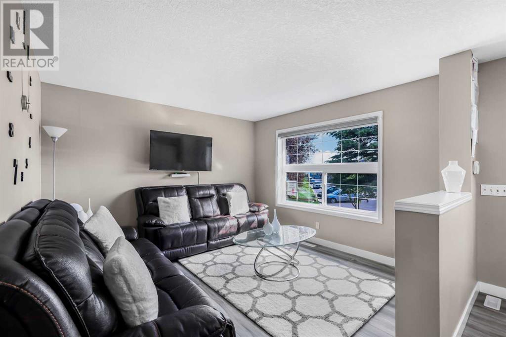 Single Family House for Sale in  Saddlebrook Place NE Saddle Ridge Calgary 