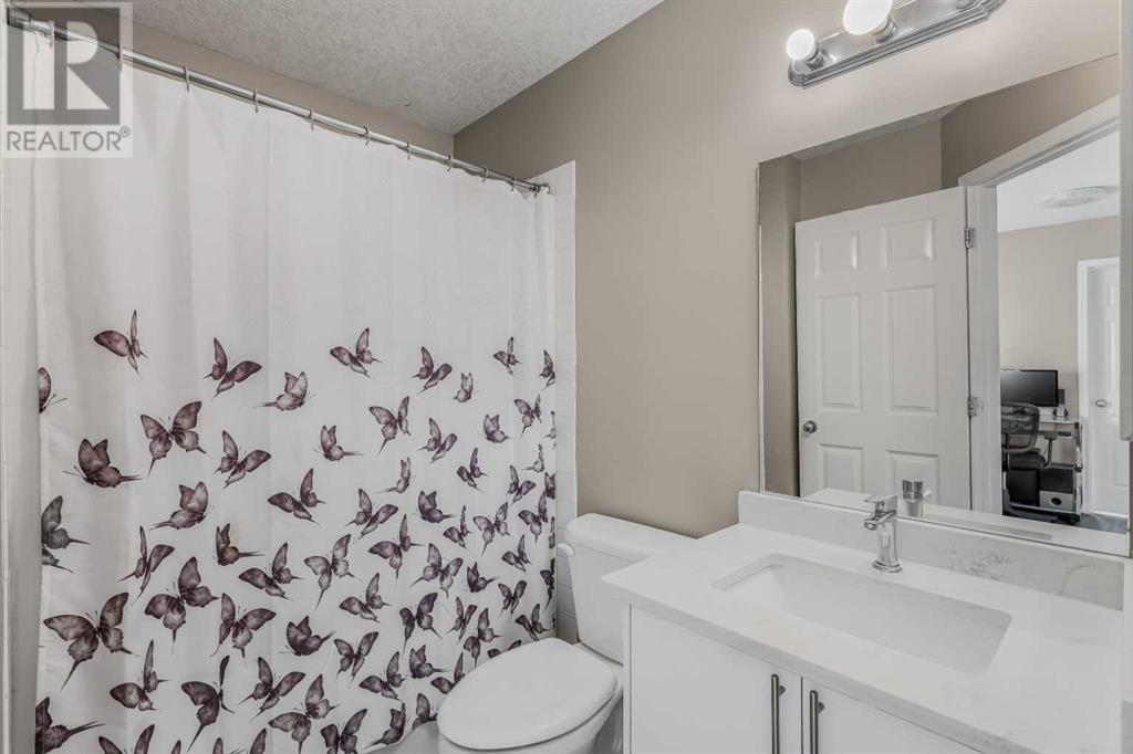 Single Family House for Sale in  Saddlebrook Place NE Saddle Ridge Calgary 