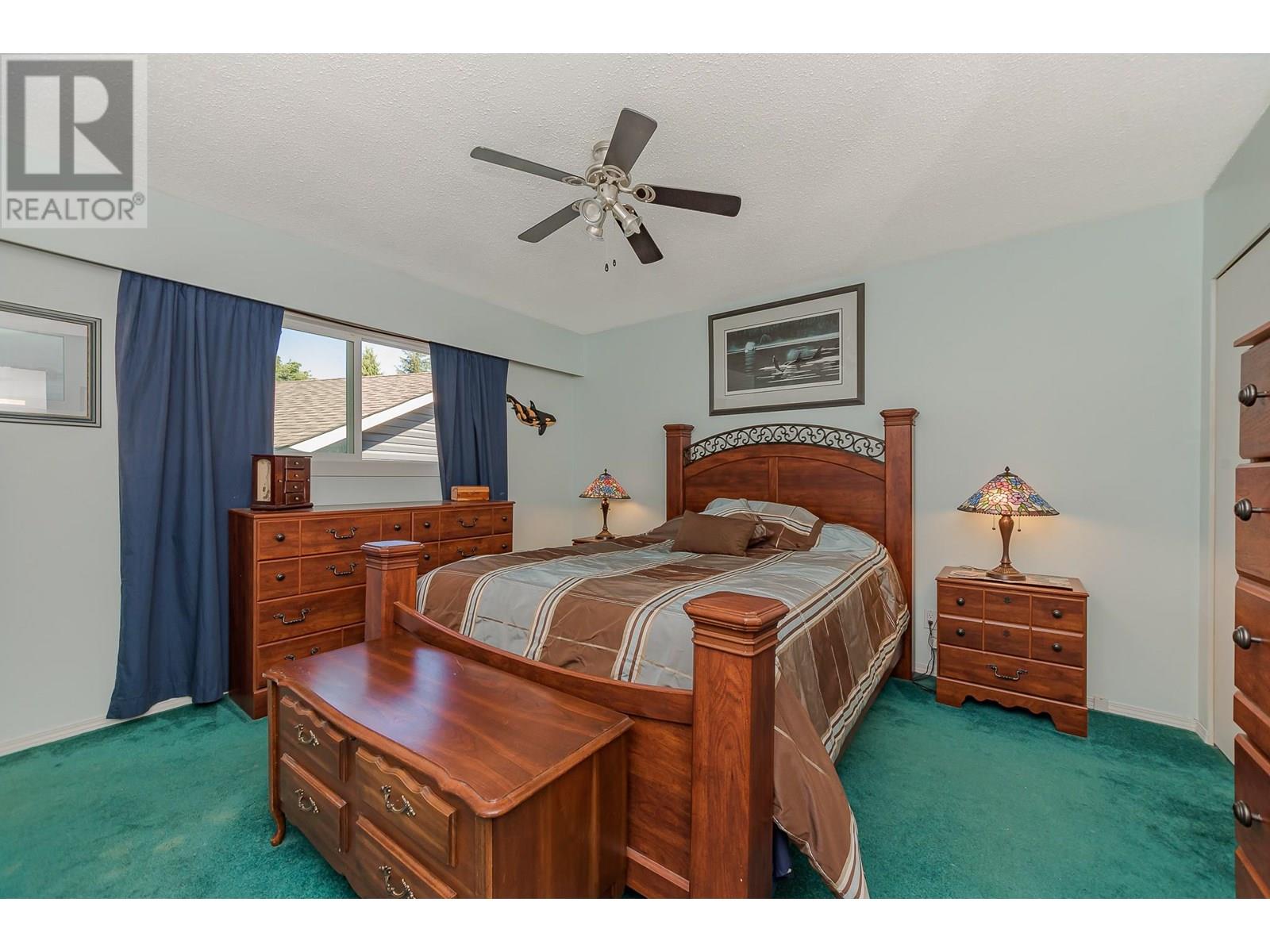 602 Maple Street, Sicamous