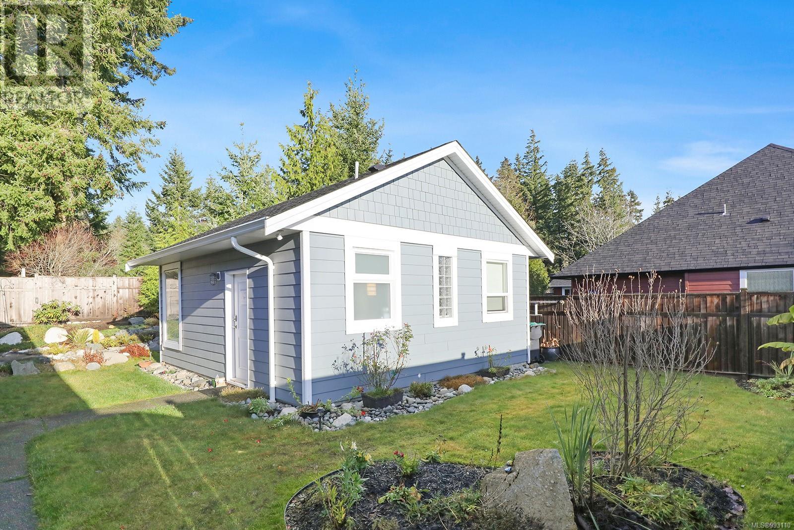 2002 Evans Pl, Courtenay real estate listing 993110