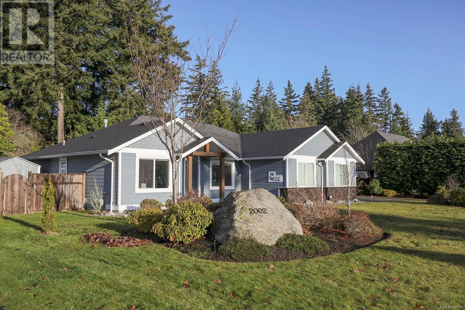 2002 Evans Pl, Courtenay real estate listing 993110