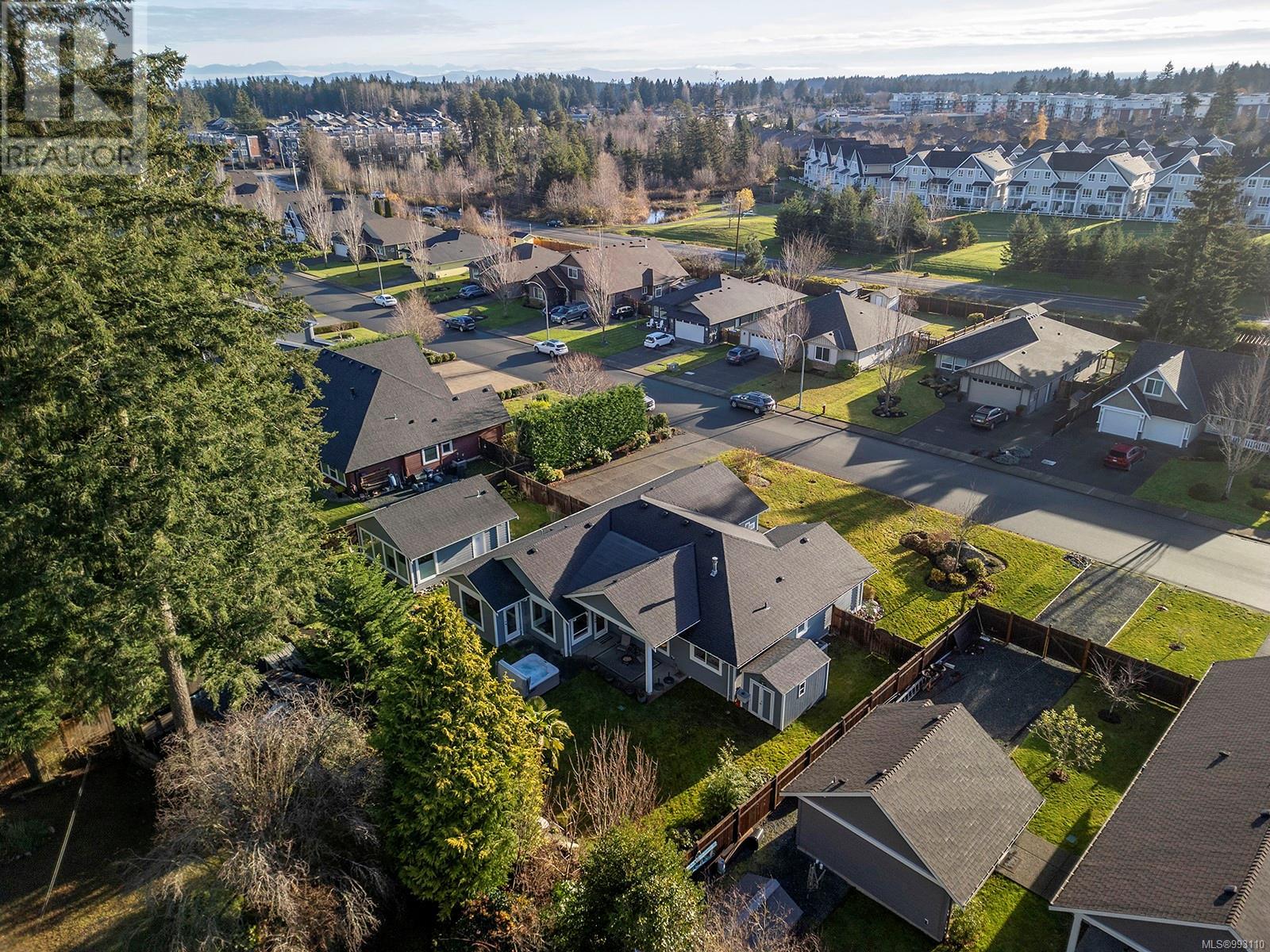 2002 Evans Pl, Courtenay real estate listing 993110