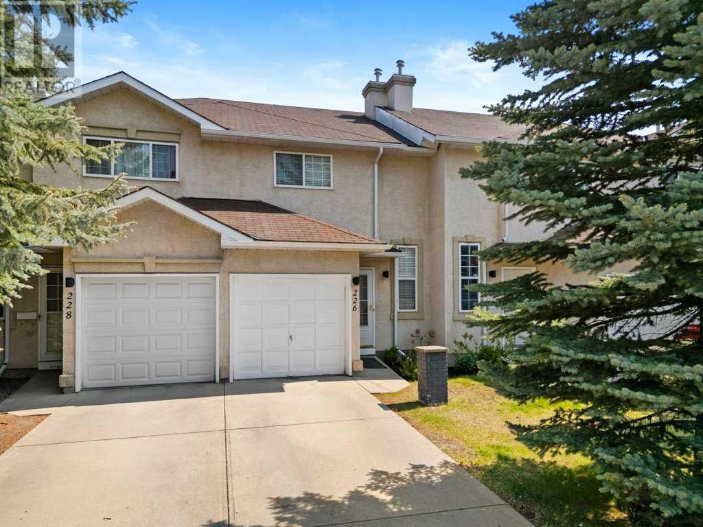 226 Shawinigan Drive SW, Calgary, Alberta
