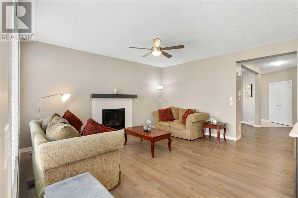 Single Family House for Sale in  Sage Bluff Close NW Sage Hill Calgary 