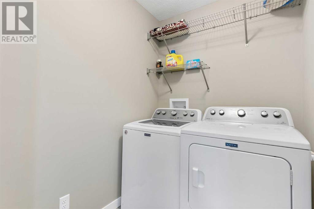 Single Family House for Sale in  Sage Bluff Close NW Sage Hill Calgary 