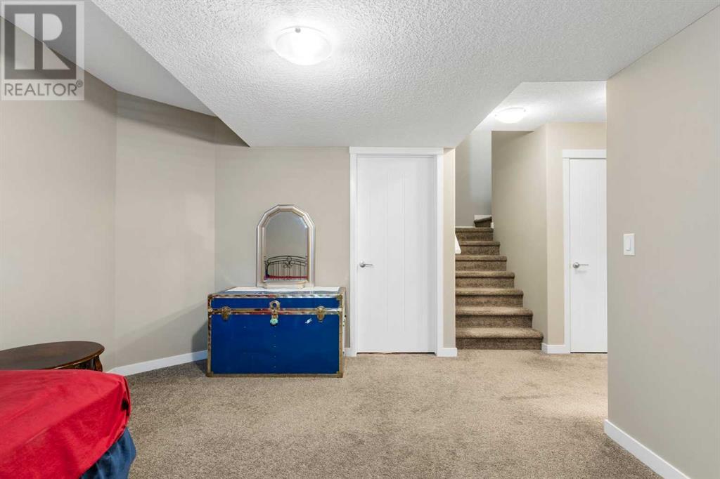 Single Family House for Sale in  Sage Bluff Close NW Sage Hill Calgary 