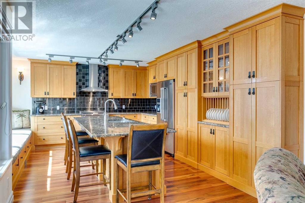 Single Family House Bi-level for Sale in  Citadel Hills Circle NW Citadel Calgary 