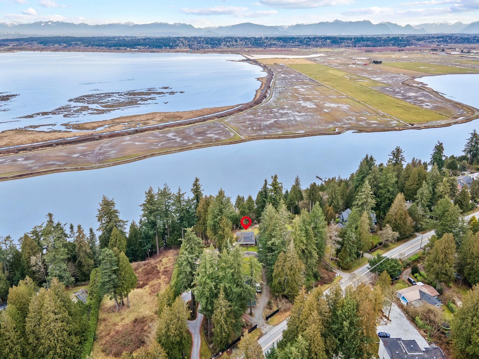 Photo 7 of 13021 Crescent Road, Surrey BC
