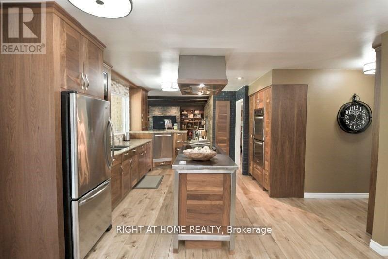 Photo 11 of 2305 Bowmanville Avenue, Clarington ON