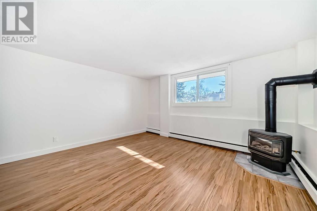 Single Family House for Sale in   A Street SW Bankview Calgary 