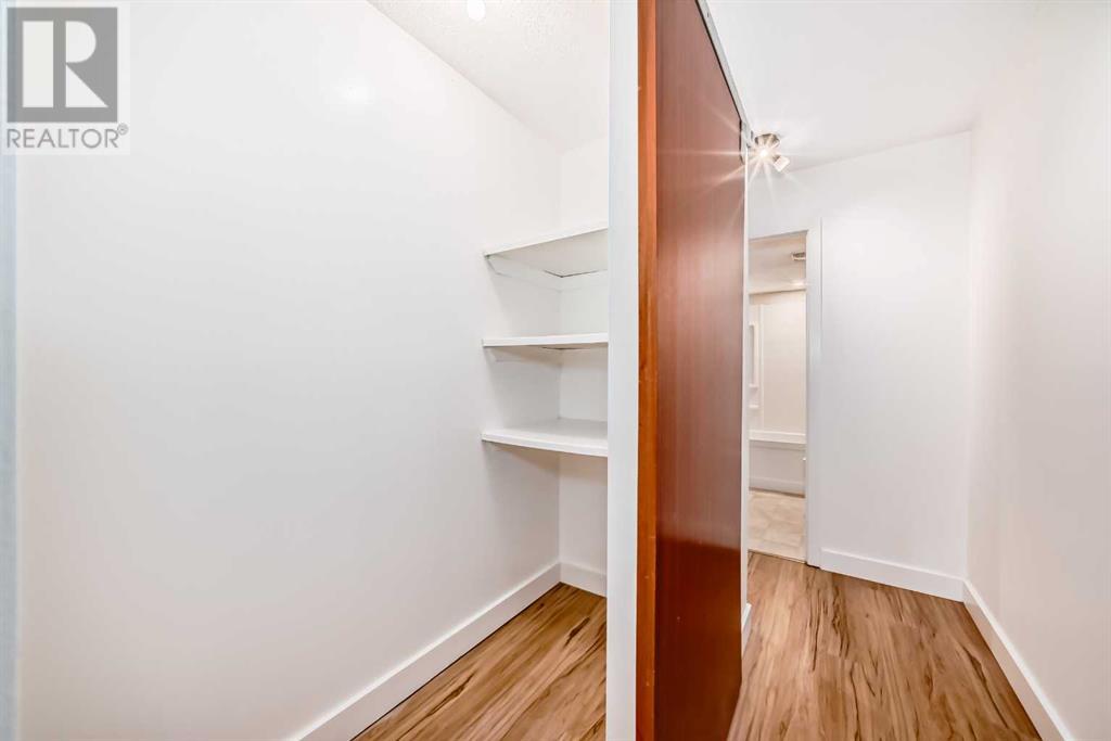 Single Family House for Sale in   A Street SW Bankview Calgary 