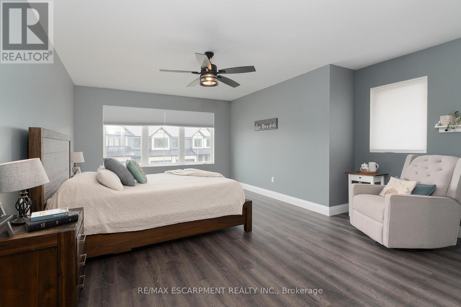 Photo 13 of 92 Ivy Crescent, Thorold ON