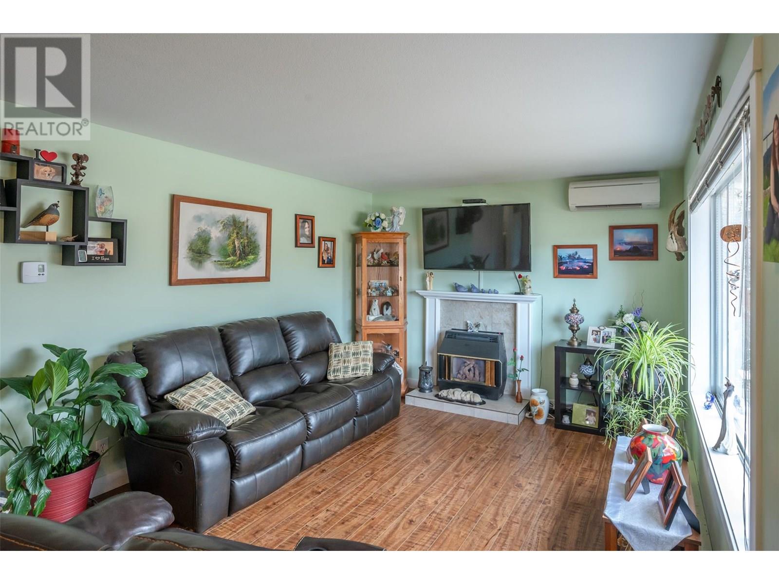 2052 Atkinson Street, Penticton
